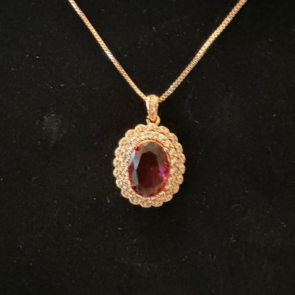 Moissanite necklace in rose gold